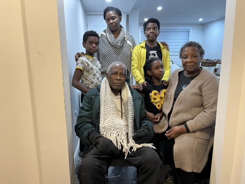 Avril 2024 a la maison — Bruno Bidjogo Mono